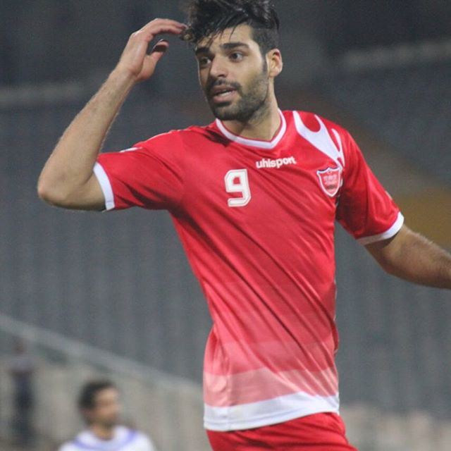 مهدی طارمی