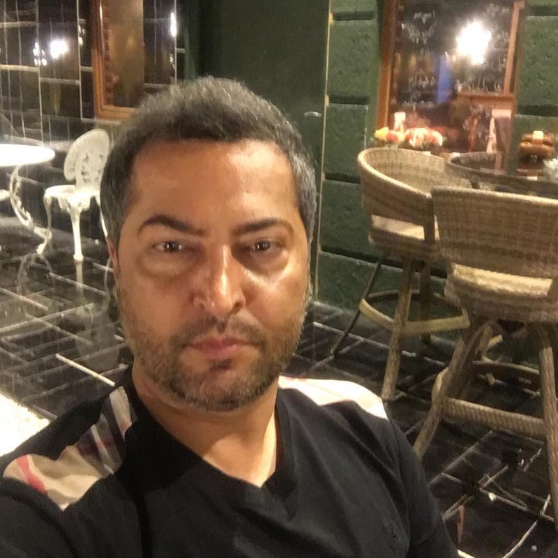 مهرداد میناوند