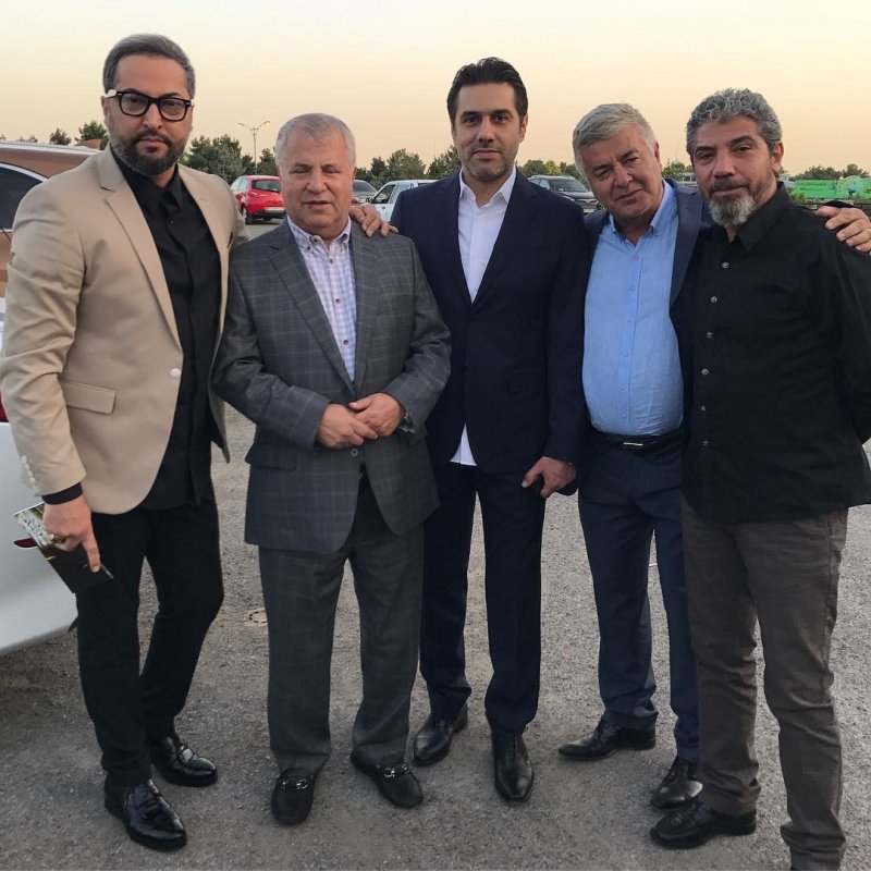 مهرداد میناوند