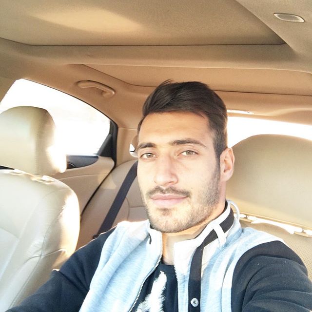 شجاع خلیل زاده
