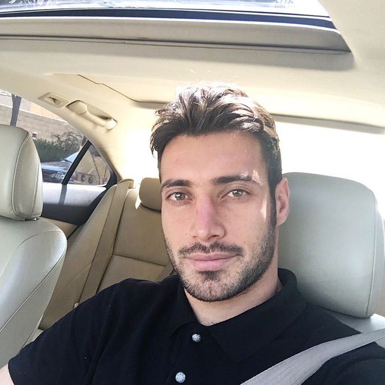 شجاع خلیل زاده
