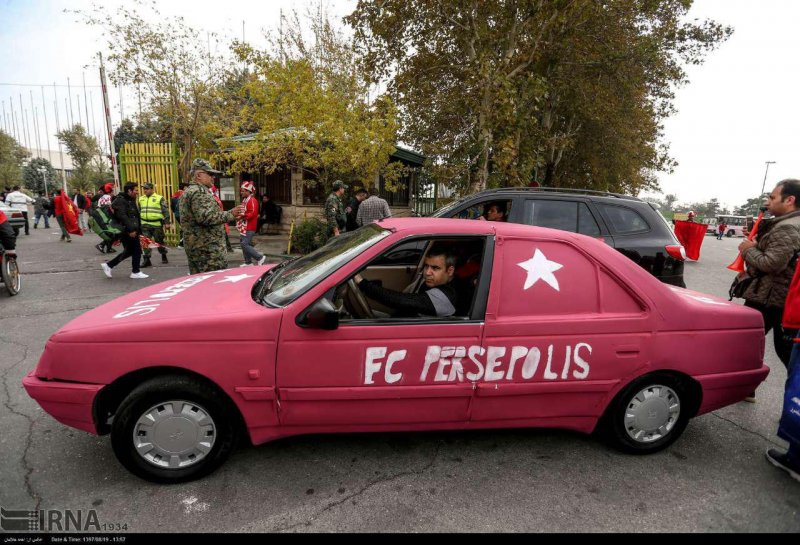 1353759