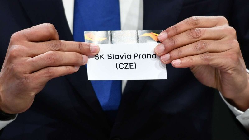 1393528