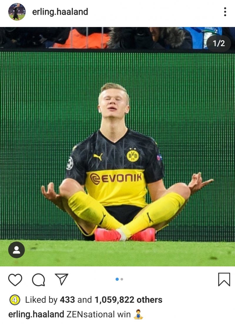 1479300