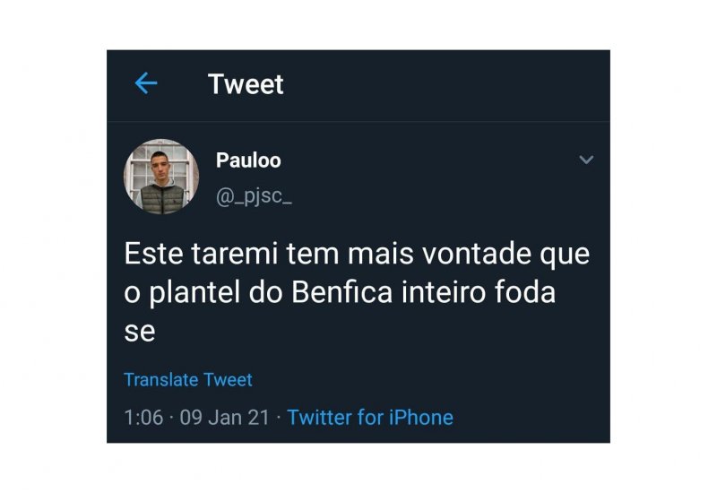 1560737