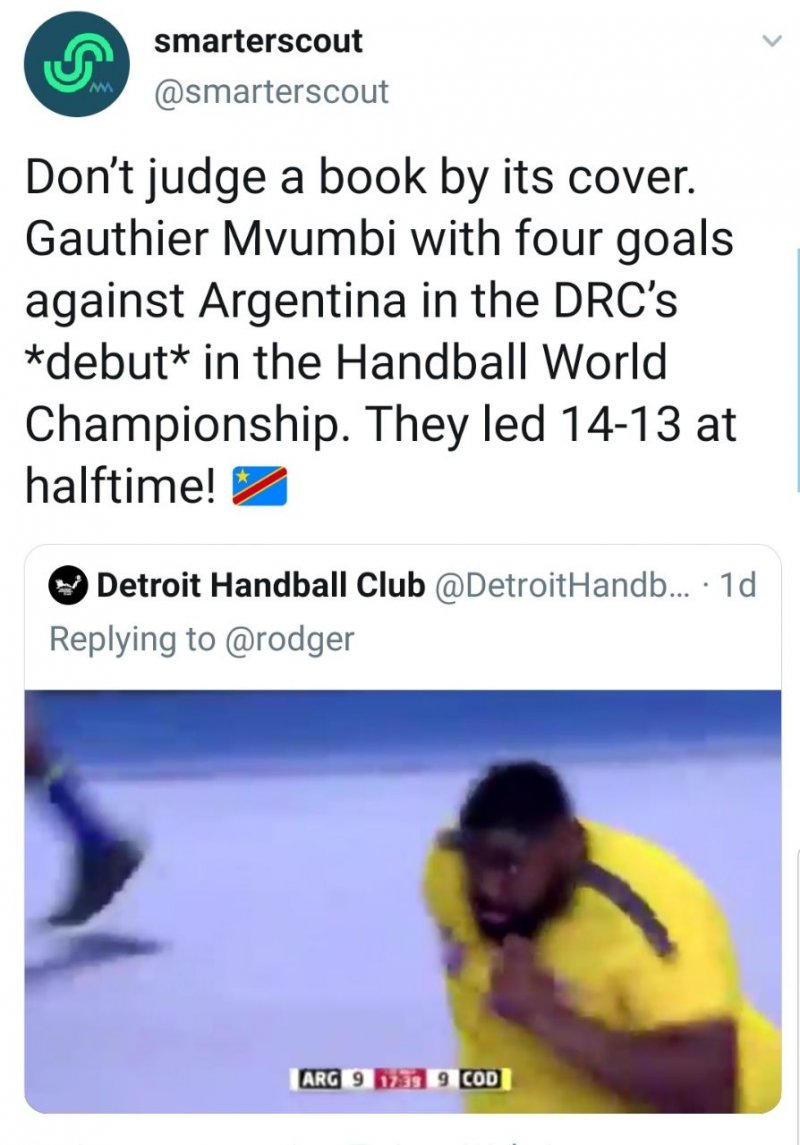 1563245