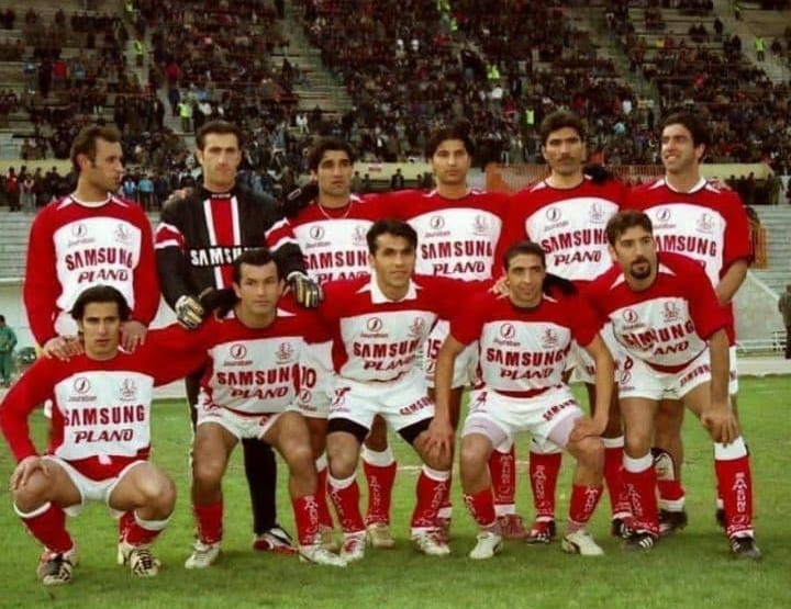 1619896