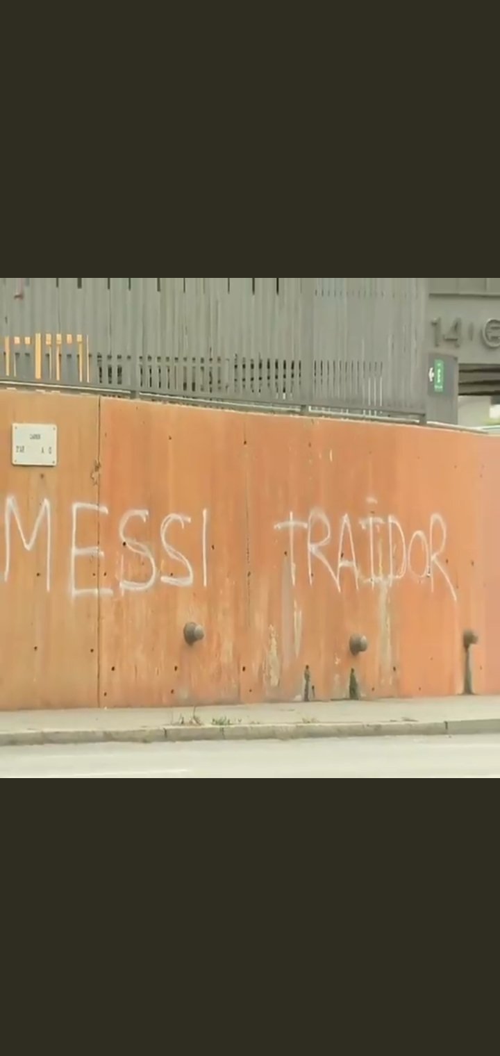 1632538
