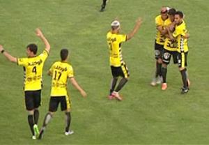 سرمربی راهآهن: به برخی بازیکنانم مشکوکم!