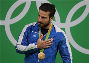 رستمی: به روسیه می خندیدیم؛ همان بلا سرمان آمد!