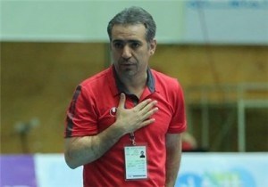 والیبالیستها از شخصیت حرفهای خود باید دفاع کنند