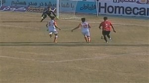 ایرانجوان به دنبال سبقت از ماشین