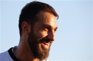مکانی: من سوشا هستم؛ بدون شوآف و مظلومنمایی!