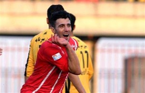 نورمحمدی:پرسپولیس قهرمان شد ما باید بمانیم