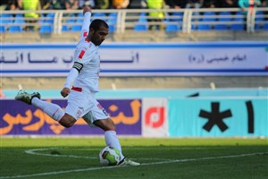 کیانی: گل الاهلی با اشتباه داور زده شد