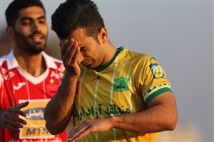 کارت زرد جنجالی سید جلال سوژه استقلالیها