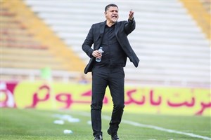علی دایی: سروش را برای یک فصل میخواهیم