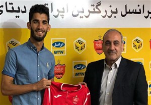 سعید کریمی با پرسپولیس چهار ساله بست