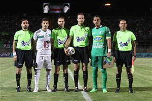 بررسی داوری بازی ذوبآهن و استقلال
